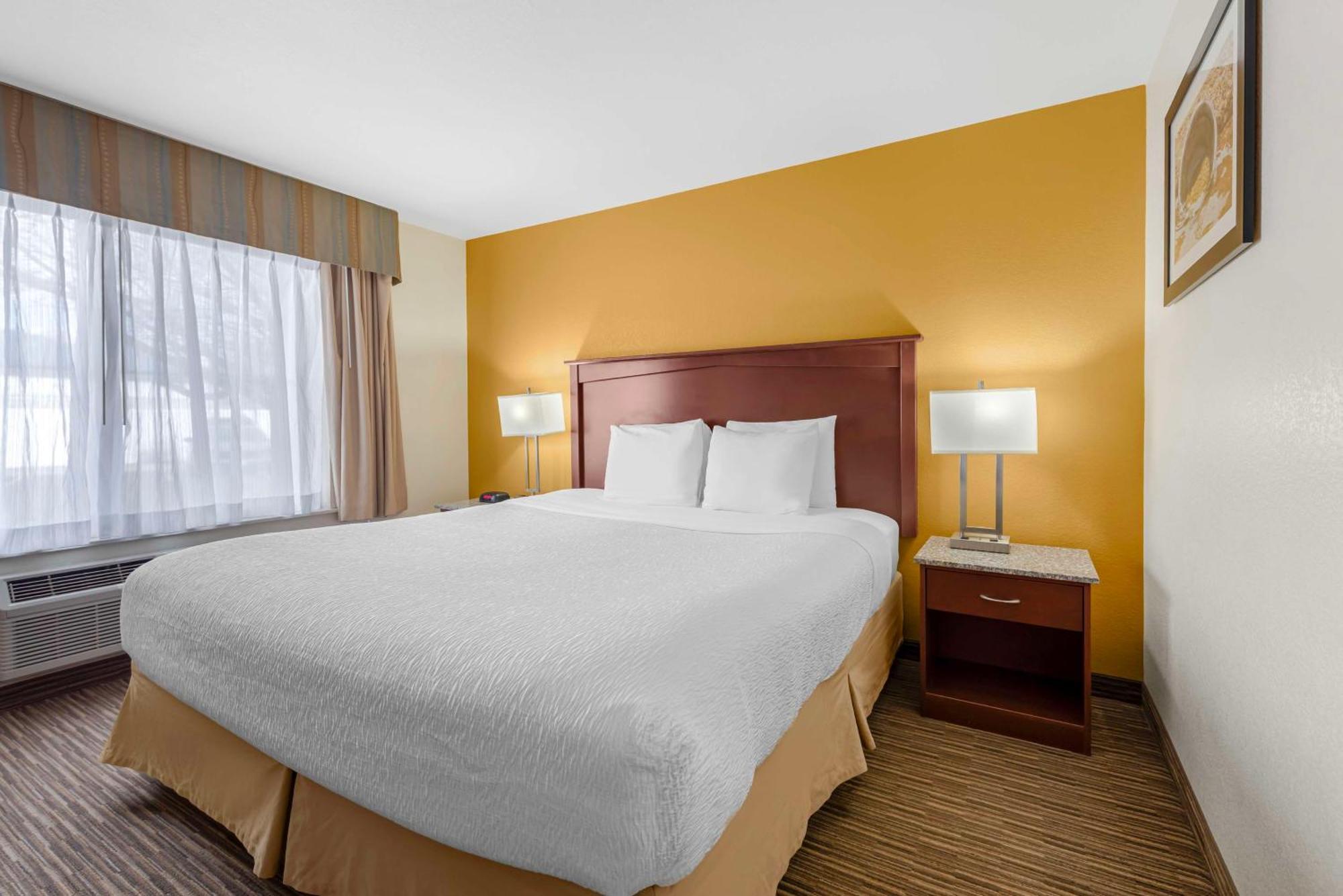 Western Executive & 3* Colorado Springs